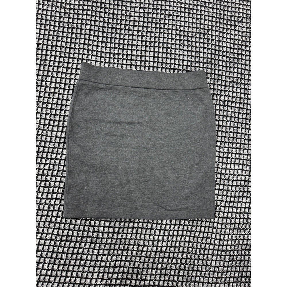 Forever 21 Mini Skirt Womens Small Gray Excellent Bodycon Stretch Knit‎ Basic